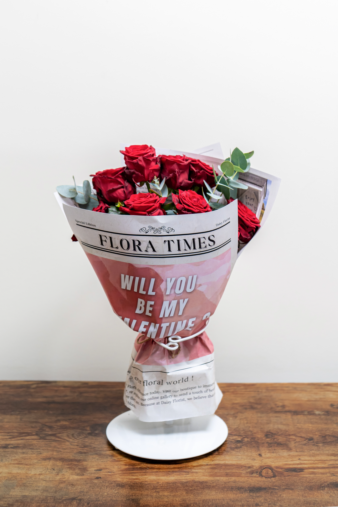 Crimson Love Symphony: Red Roses Arrangement - 10 stems | Daisy Florist