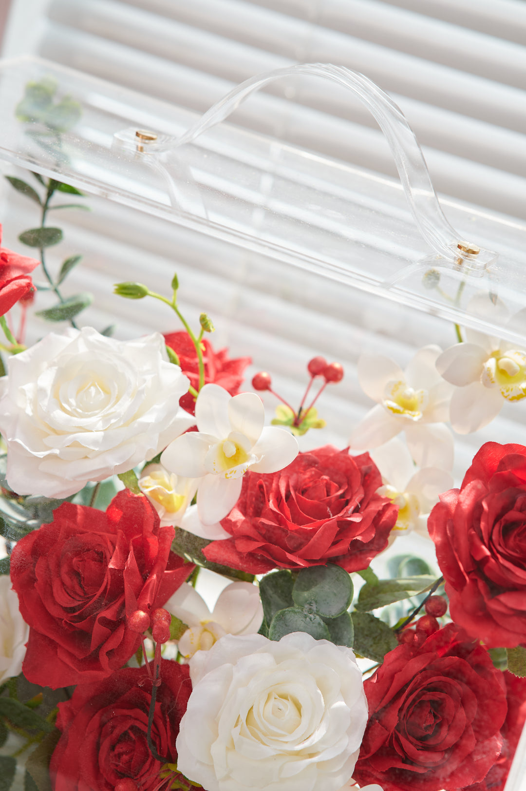 Artificial Flowers Mix Red & White Rose Floral Mica Box | Daisy Florist