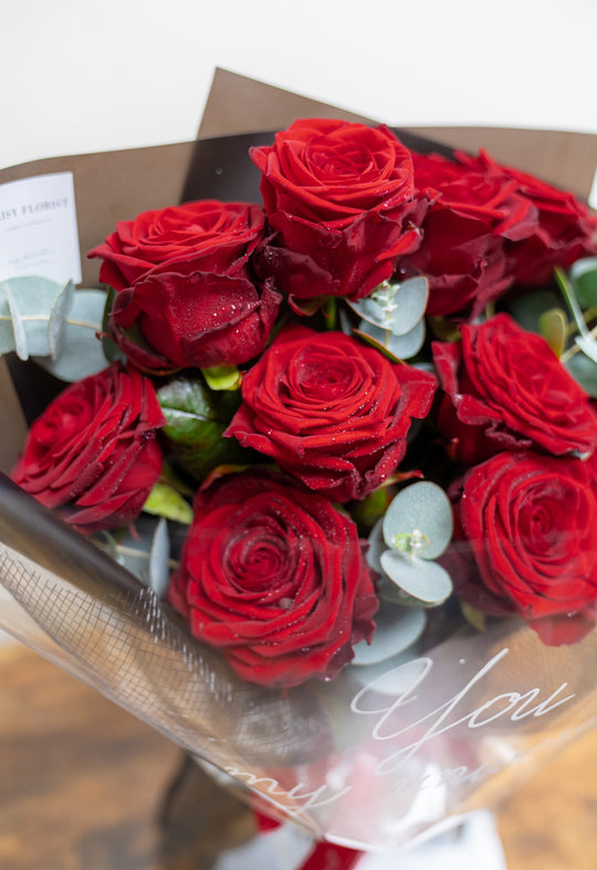 Romantic Red Rose Bouquet | Daisy Florist