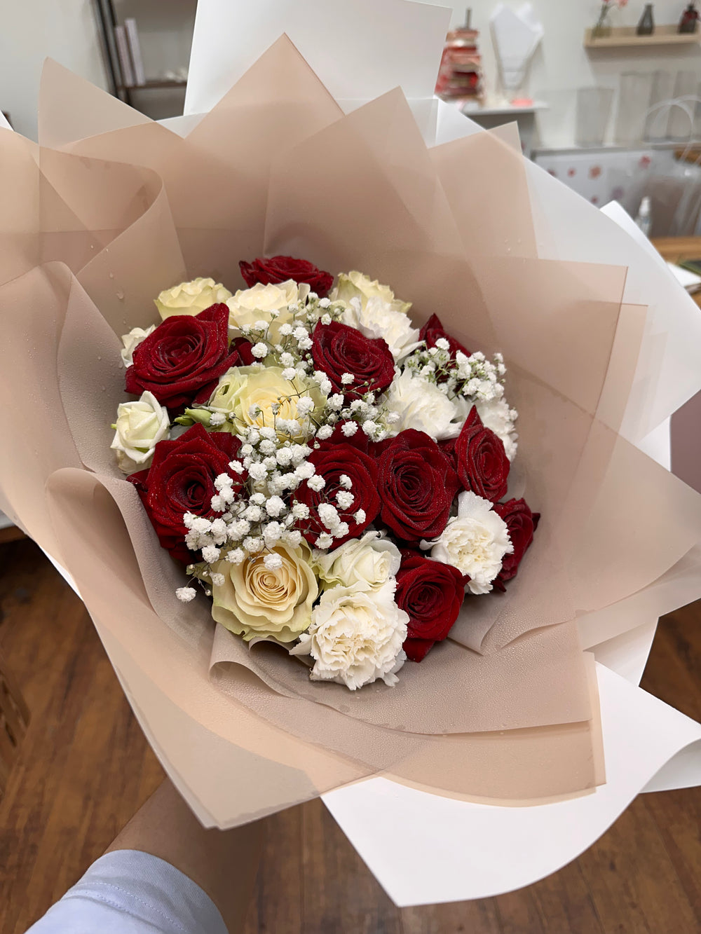 Fresh Flowers: Mix Red & White Roses and Baby's-breath Medley Bouquet | Daisy Florist