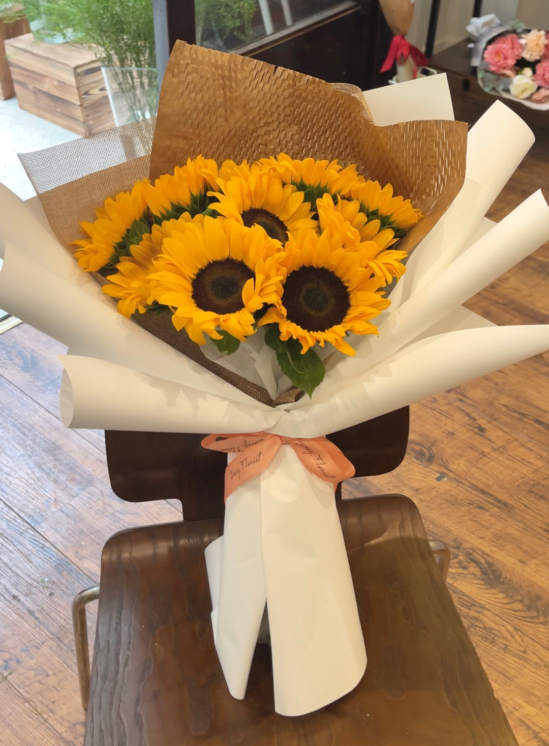 Fresh Sunflower Bouquet - 10 Stems | Daisy Florist