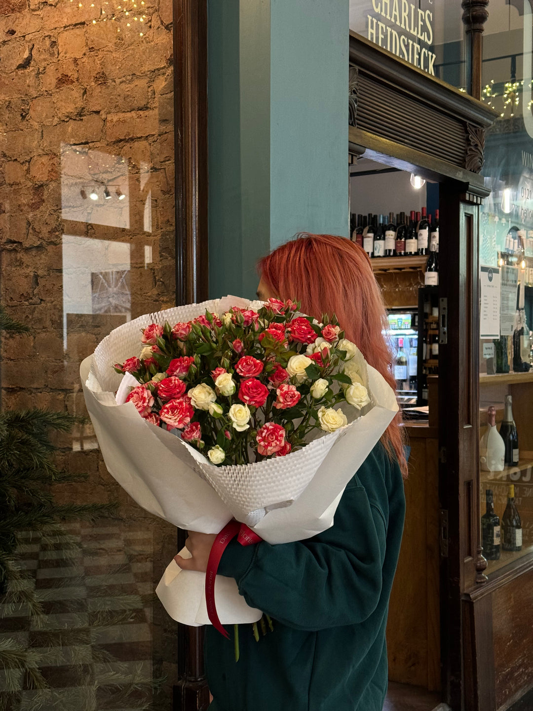 Rosy Whispers - Mix of Colourful Spray Roses | Daisy Florist