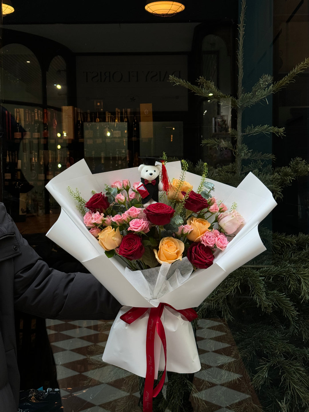 Sweet Blossoms - Cheerful Mixed Roses | Daisy Florist