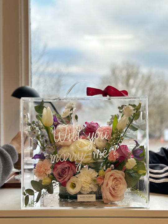 Pink Pastel Mixed Fresh Flower in large Mica Box (35x30x18cm) | Daisy Florist