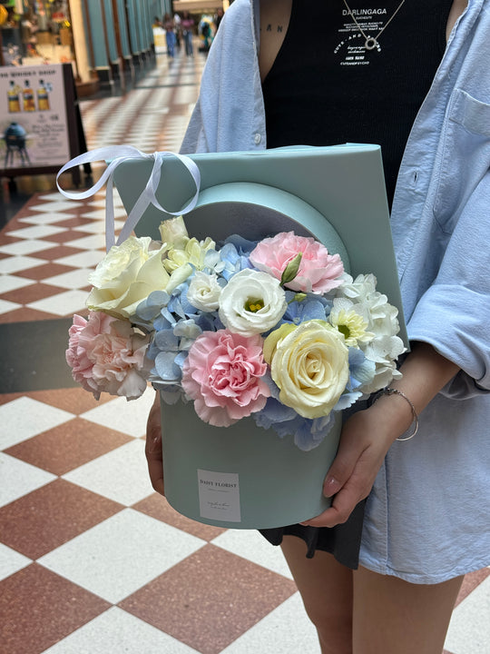 Fresh Flower Box: Bright Pastel Flowers | Daisy Florist
