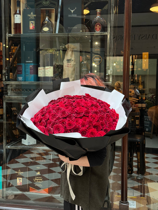 Fresh Flowers: Red Roses Bouquet | Daisy Florist