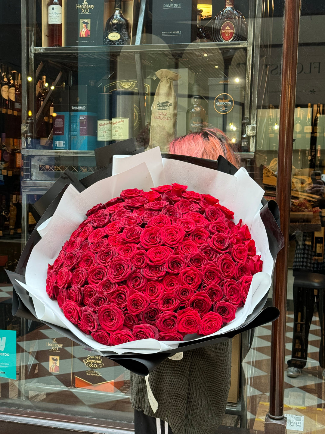 Fresh Flowers: Red Roses Bouquet | Daisy Florist