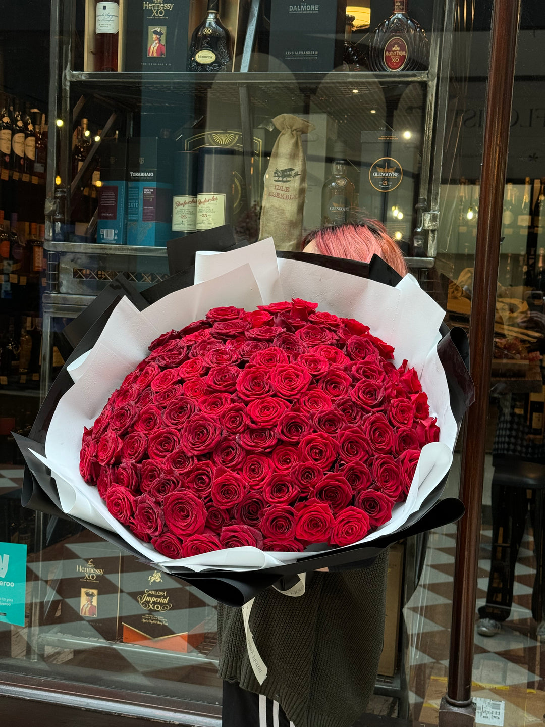 Fresh Flowers: Red Roses Bouquet | Daisy Florist