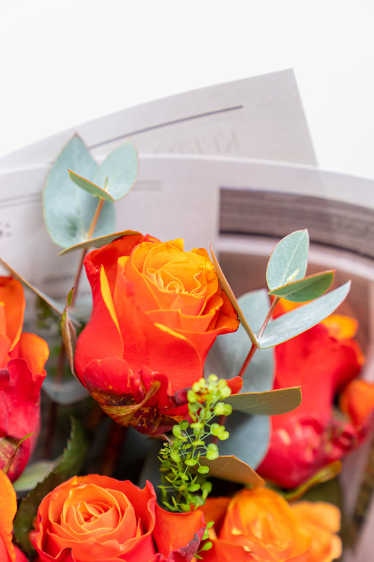 Citrine Charm Bouquet: Vibrant Orange Roses Arrangement