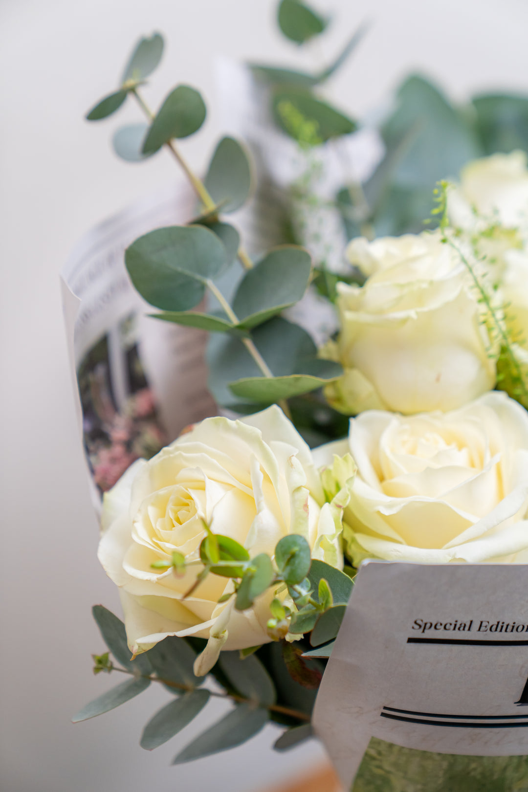Pearl Whisper Bouquet: Luxurious White Roses Arrangement