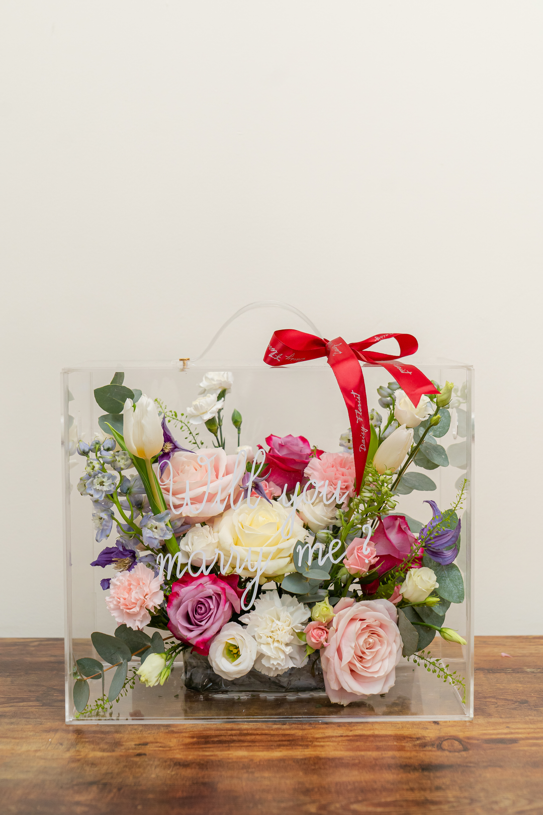 Pink Pastel Mixed Fresh Flower in large Mica Box (35x30x18cm) | Daisy Florist