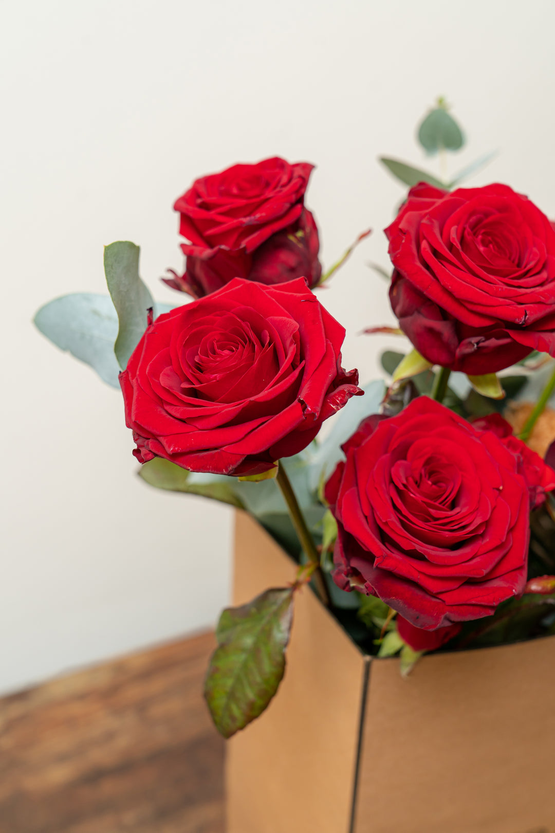 Special Fresh Red Roses Box with Teddy Bear| Daisy Florist