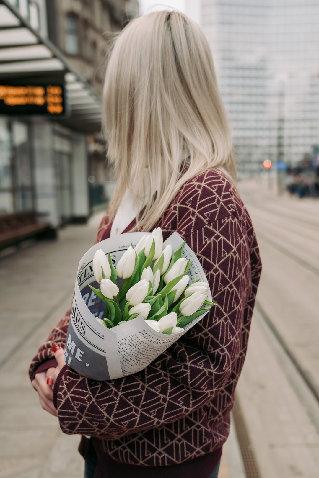Moonlight Tulip Serenade: Elegant White Tulips Fresh Flower Bouquet