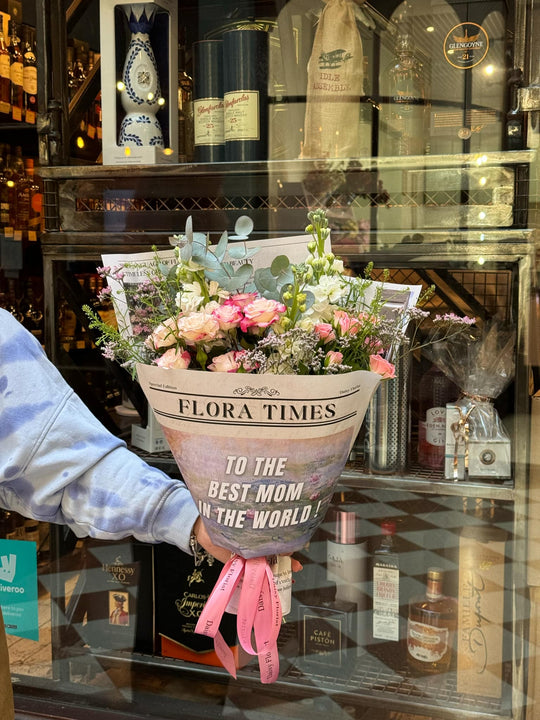 Soft Romance Bouquet - A Delicate Mix of Pink and White Flowers | Daisy Florist