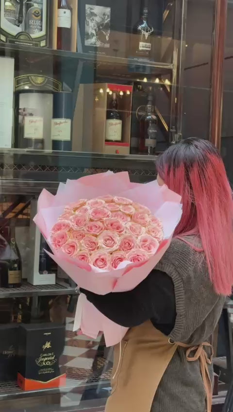 PERSONALISED QUANTITY of Pink Roses - Premium Fresh Pink Roses in Full Pink Wrapping